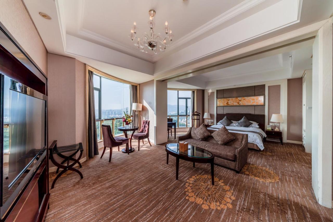 Goodview Hotel Sangem Zhangmutou Екстериор снимка